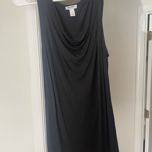 Black scoop neck tank, old navy